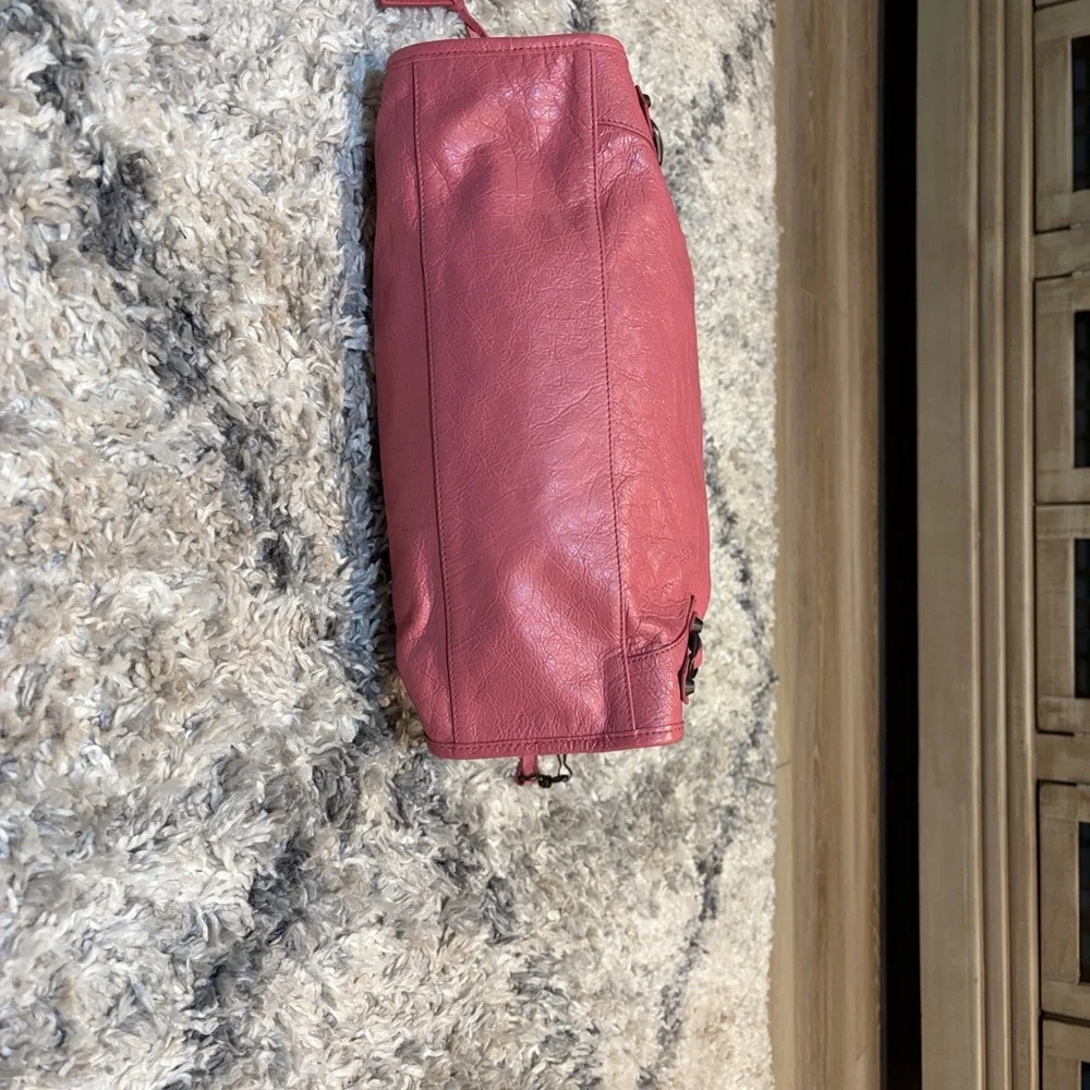 Pink Balenciaga City Bag - Picture 4 of 6